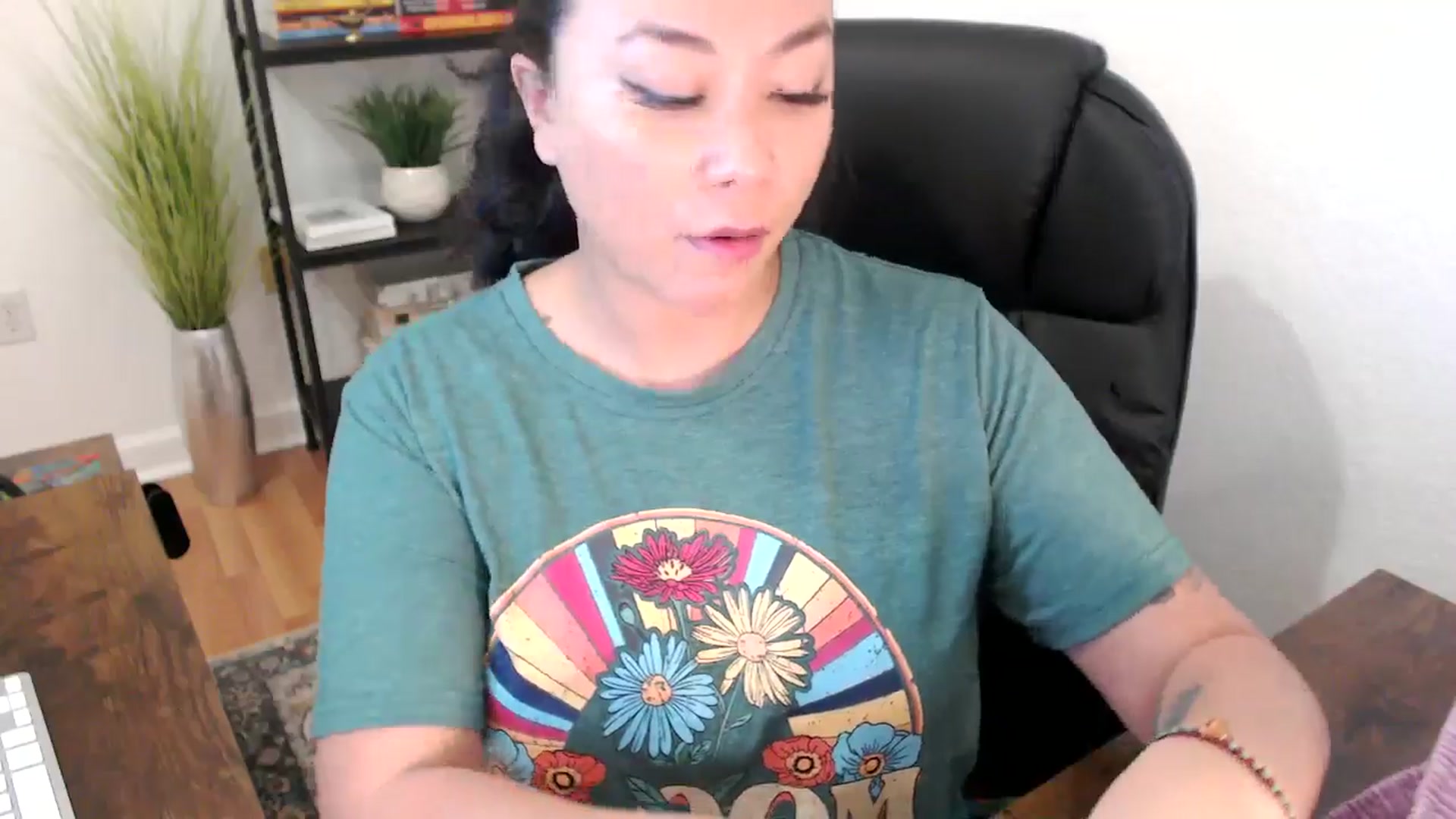 Gallery image thumbnail from MickaylaStar's myfreecams stream on, 01/23/2025, 17:08 image 2 of 20