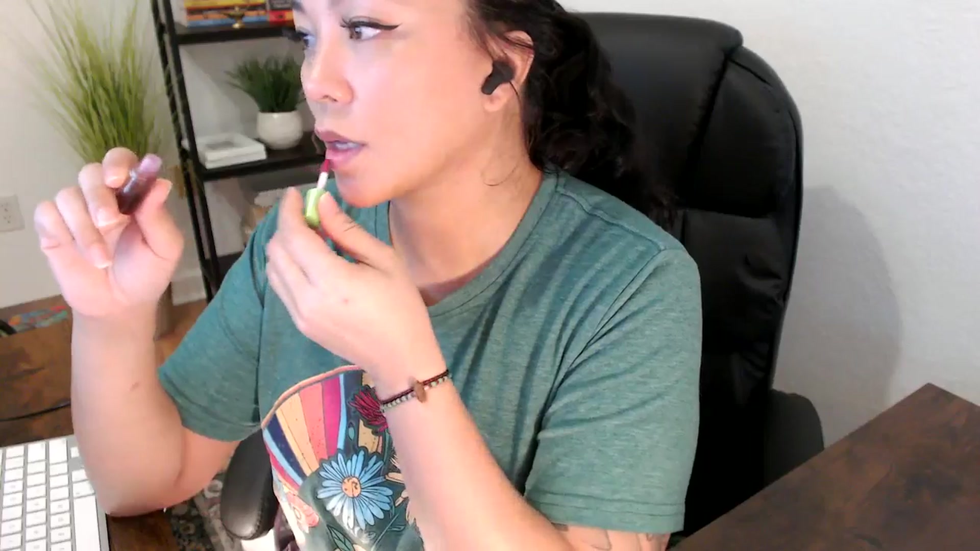 Gallery image thumbnail from MickaylaStar's myfreecams stream on, 01/23/2025, 17:30 image 11 of 20