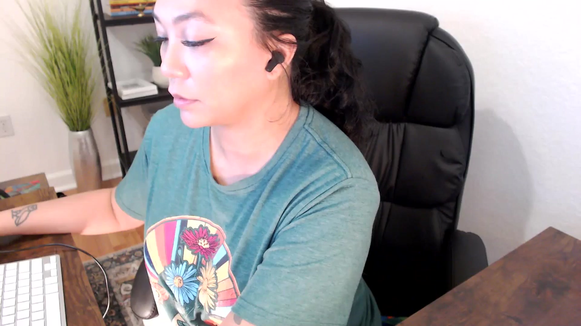 Gallery image thumbnail from MickaylaStar's myfreecams stream on, 01/23/2025, 17:30 image 7 of 20