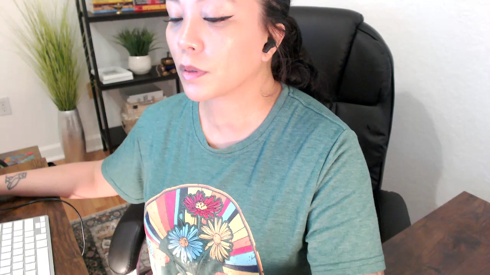 Gallery image thumbnail from MickaylaStar's myfreecams stream on, 01/23/2025, 17:30 image 14 of 20