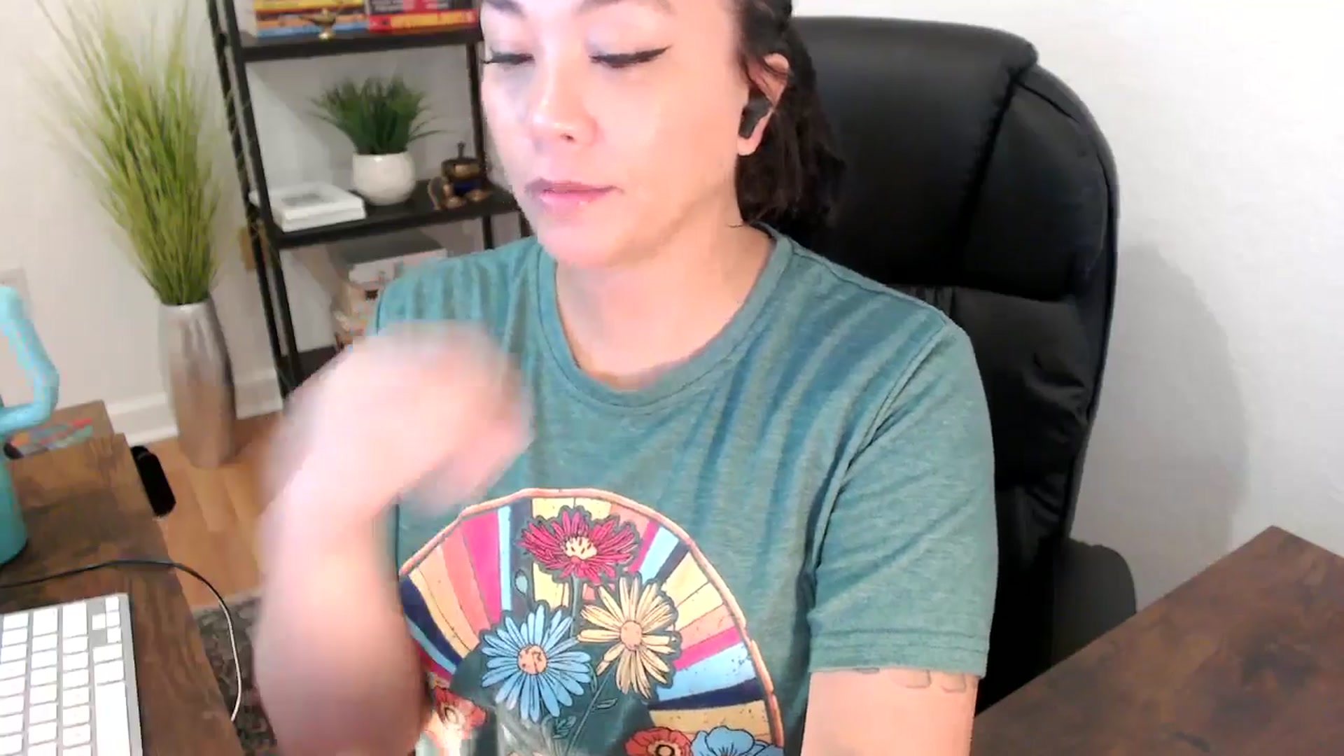 Gallery image thumbnail from MickaylaStar's myfreecams stream on, 01/23/2025, 18:02 image 7 of 20