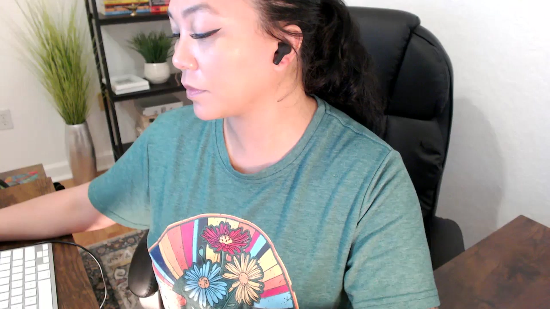 Gallery image thumbnail from MickaylaStar's myfreecams stream on, 01/23/2025, 18:02 image 15 of 20