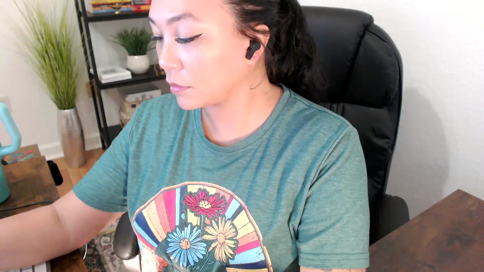 Gallery image thumbnail from MickaylaStar's myfreecams stream on, 01/23/2025, 18:02 image 8 of 20