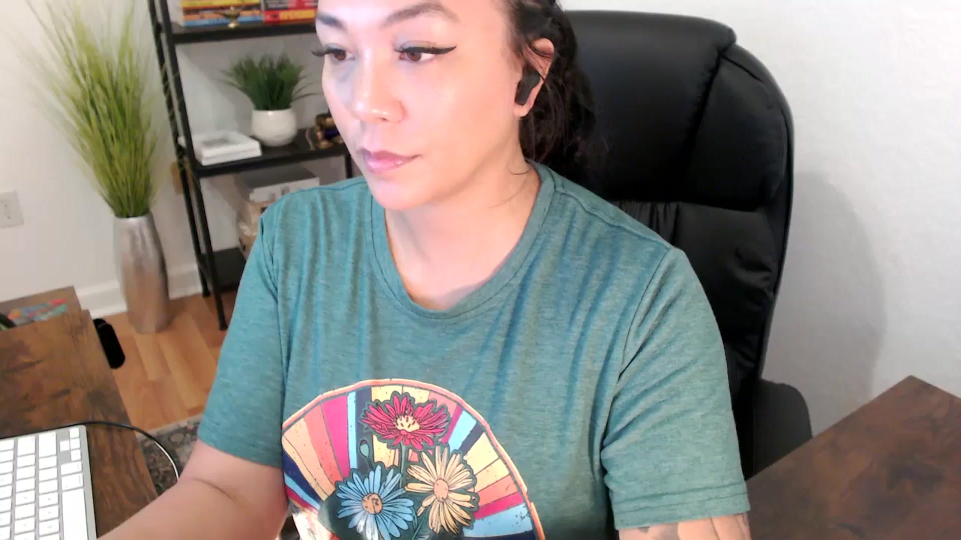 Gallery image thumbnail from MickaylaStar's myfreecams stream on, 01/23/2025, 18:02 image 19 of 20