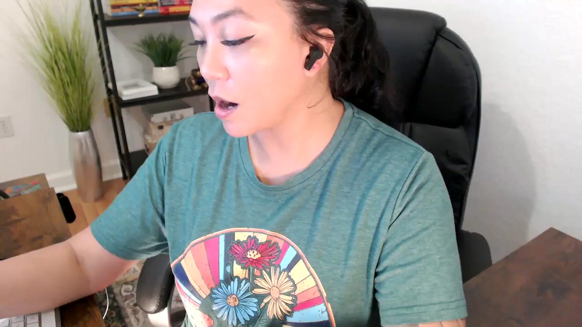 Gallery image thumbnail from MickaylaStar's myfreecams stream on, 01/23/2025, 18:02 image 14 of 20