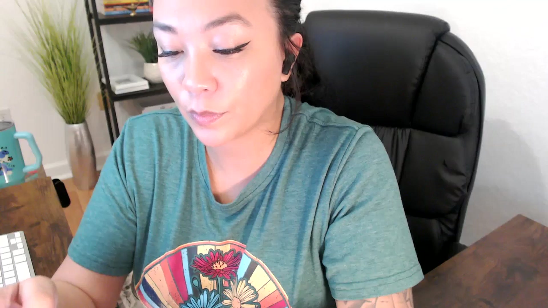 Gallery image thumbnail from MickaylaStar's myfreecams stream on, 01/23/2025, 20:30 image 2 of 20