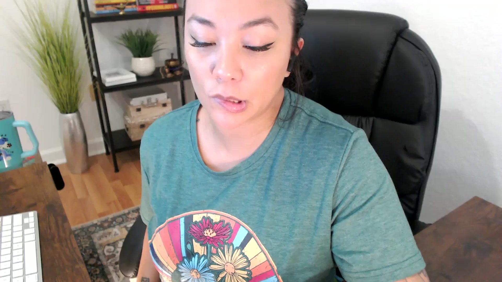 Gallery image thumbnail from MickaylaStar's myfreecams stream on, 01/23/2025, 20:30 image 8 of 20