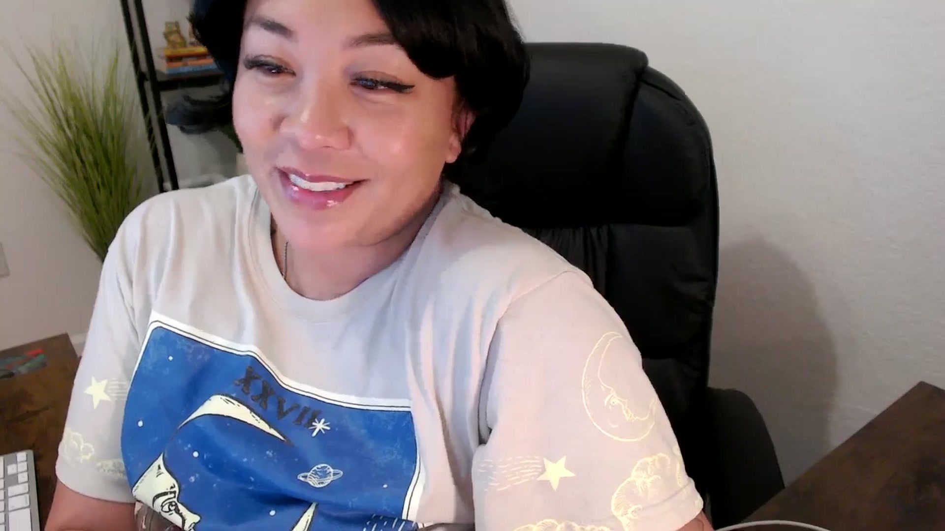 Gallery image thumbnail from MickaylaStar's myfreecams stream on, 01/28/2025, 16:46 image 9 of 20