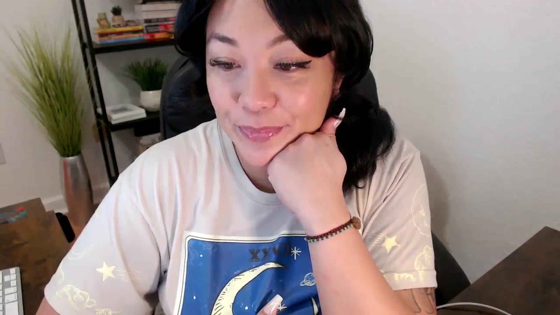 Gallery image thumbnail from MickaylaStar's myfreecams stream on, 01/28/2025, 16:46 image 10 of 20