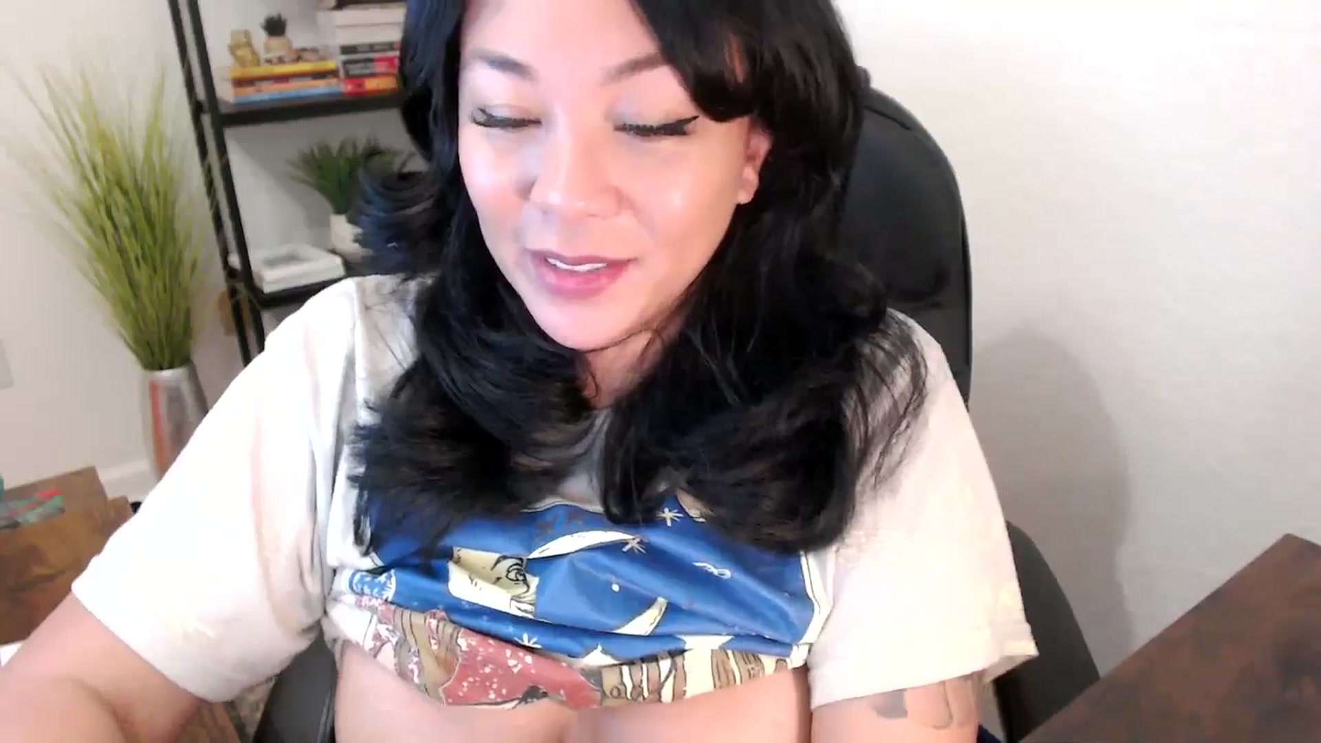 Gallery image thumbnail from MickaylaStar's myfreecams stream on, 01/28/2025, 17:36 image 20 of 20