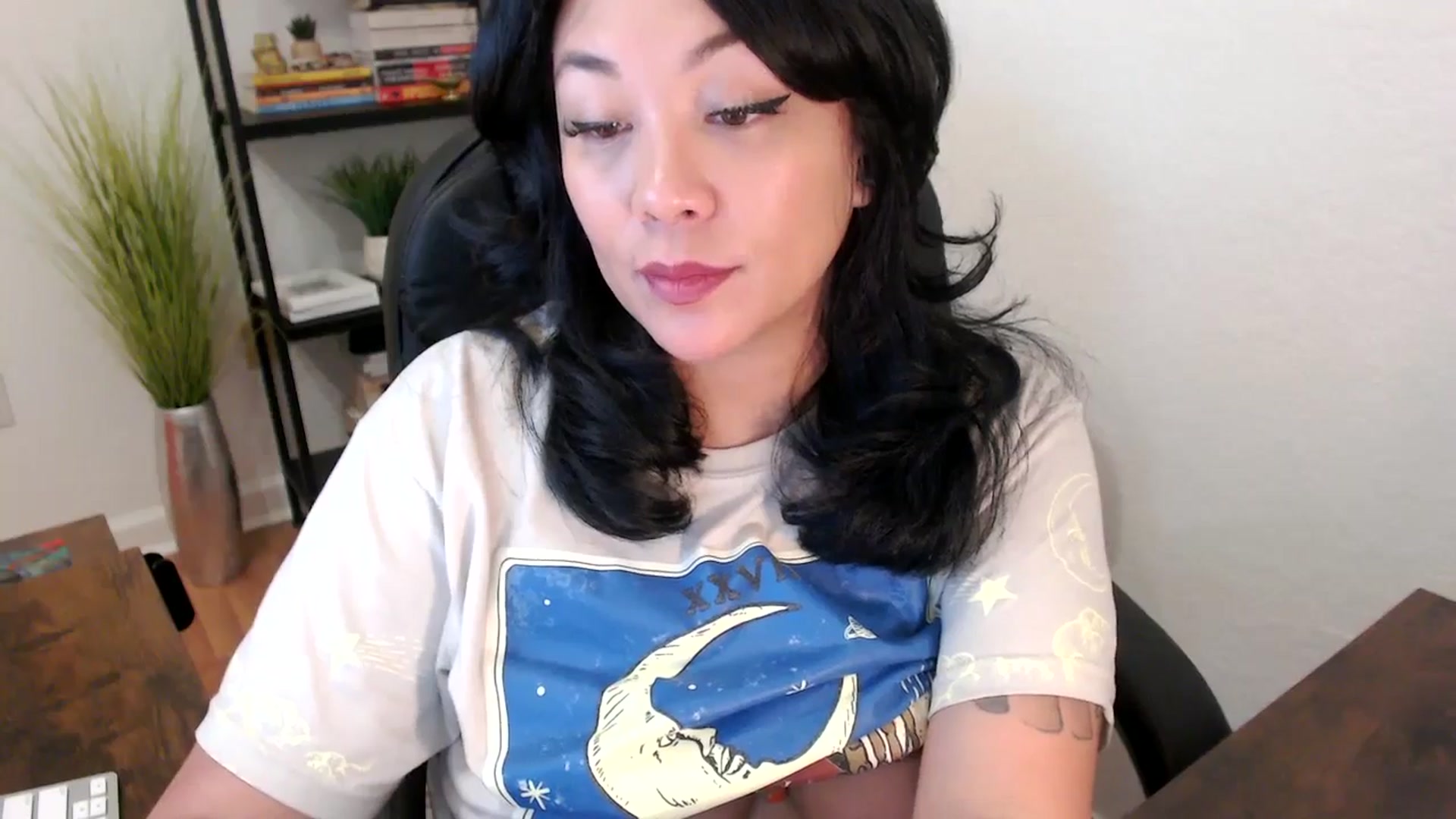 Gallery image thumbnail from MickaylaStar's myfreecams stream on, 01/28/2025, 17:36 image 7 of 20