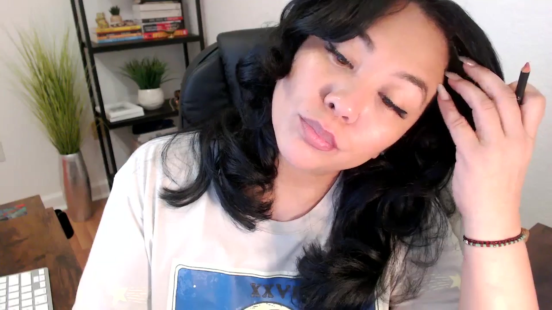 Gallery image thumbnail from MickaylaStar's myfreecams stream on, 01/28/2025, 17:36 image 2 of 20