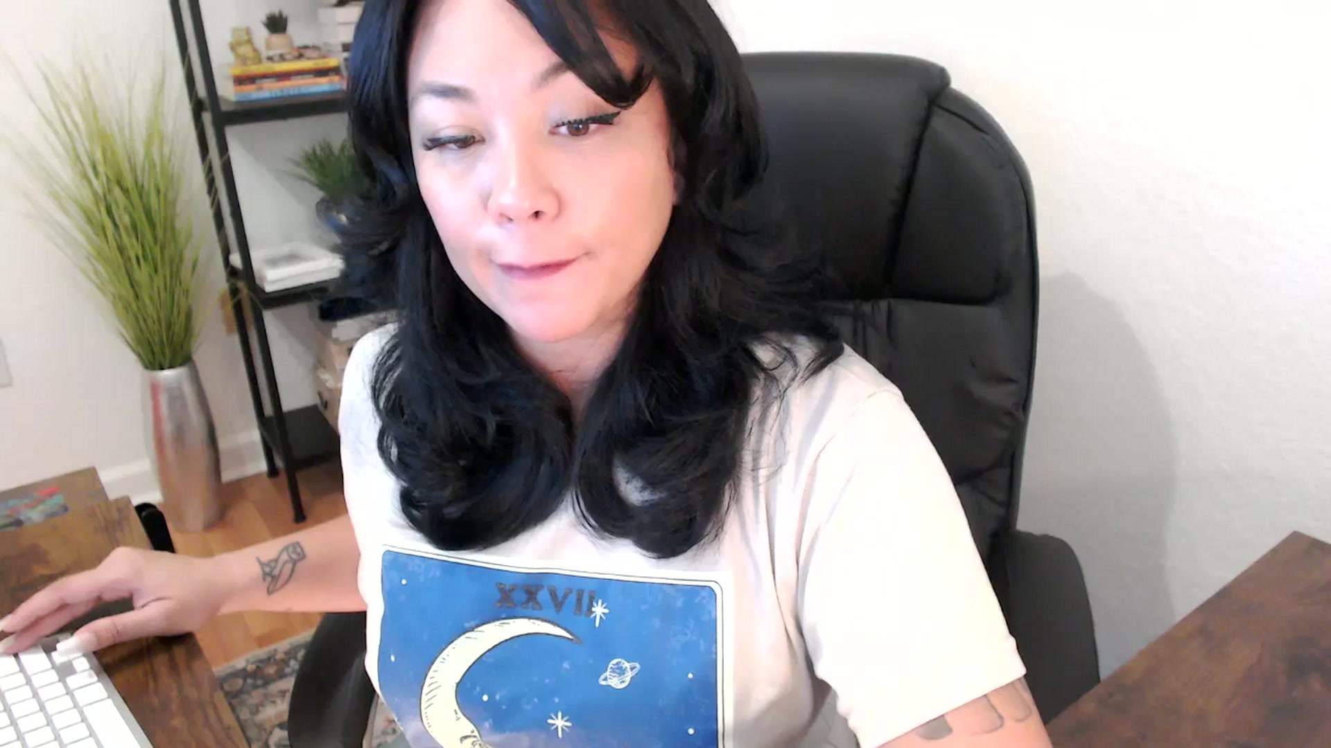 Gallery image thumbnail from MickaylaStar's myfreecams stream on, 01/28/2025, 20:06 image 1 of 20