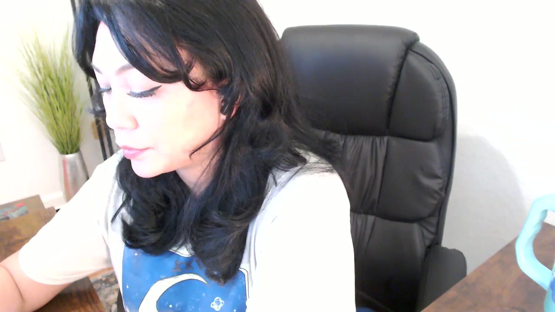 Gallery image thumbnail from MickaylaStar's myfreecams stream on, 01/28/2025, 20:50 image 6 of 20