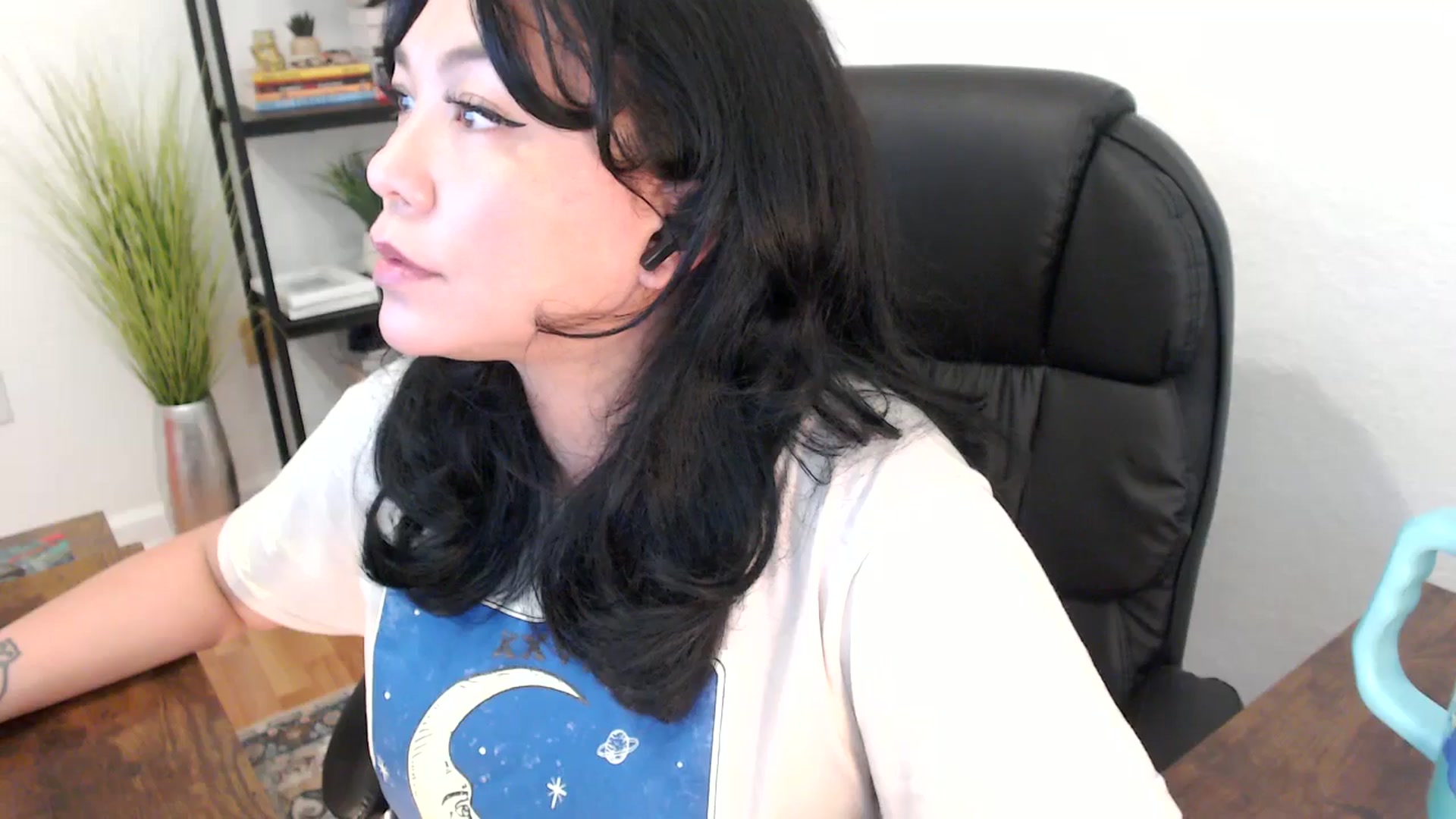 Gallery image thumbnail from MickaylaStar's myfreecams stream on, 01/28/2025, 20:50 image 3 of 20