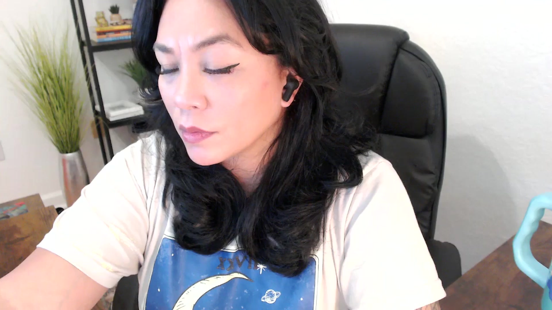 Gallery image thumbnail from MickaylaStar's myfreecams stream on, 01/28/2025, 20:50 image 13 of 20