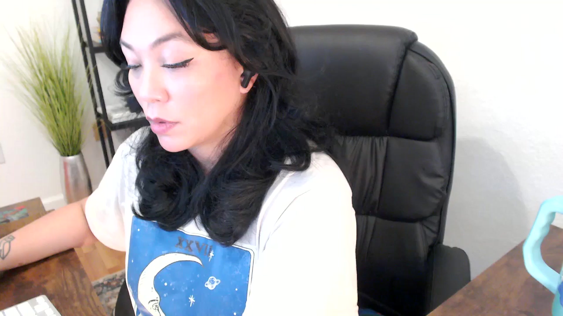 Gallery image thumbnail from MickaylaStar's myfreecams stream on, 01/28/2025, 20:50 image 15 of 20