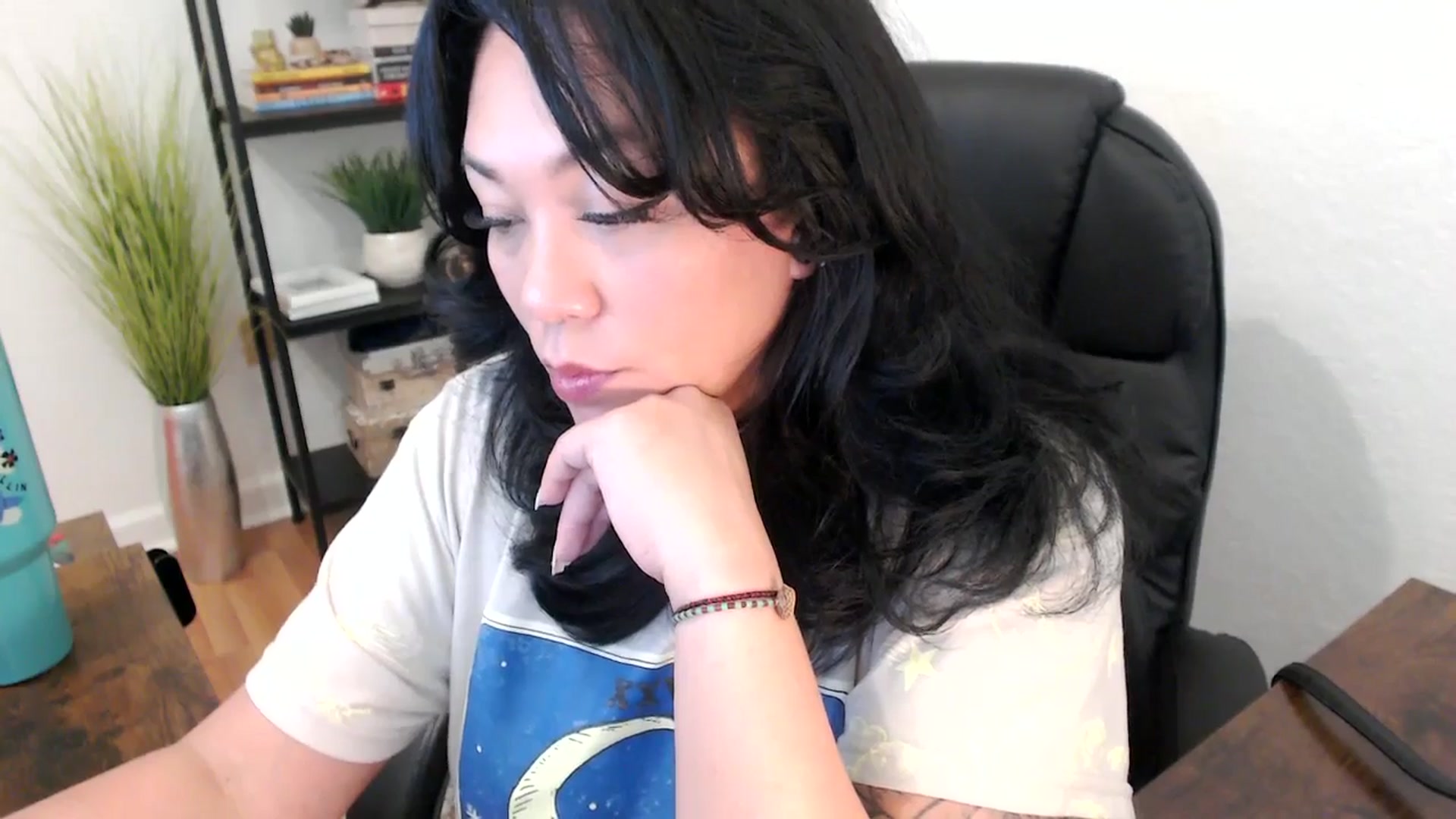 Gallery image thumbnail from MickaylaStar's myfreecams stream on, 01/28/2025, 21:50 image 13 of 20