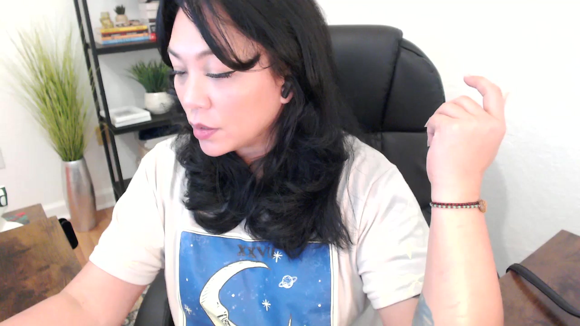 Gallery image thumbnail from MickaylaStar's myfreecams stream on, 01/28/2025, 21:50 image 9 of 20