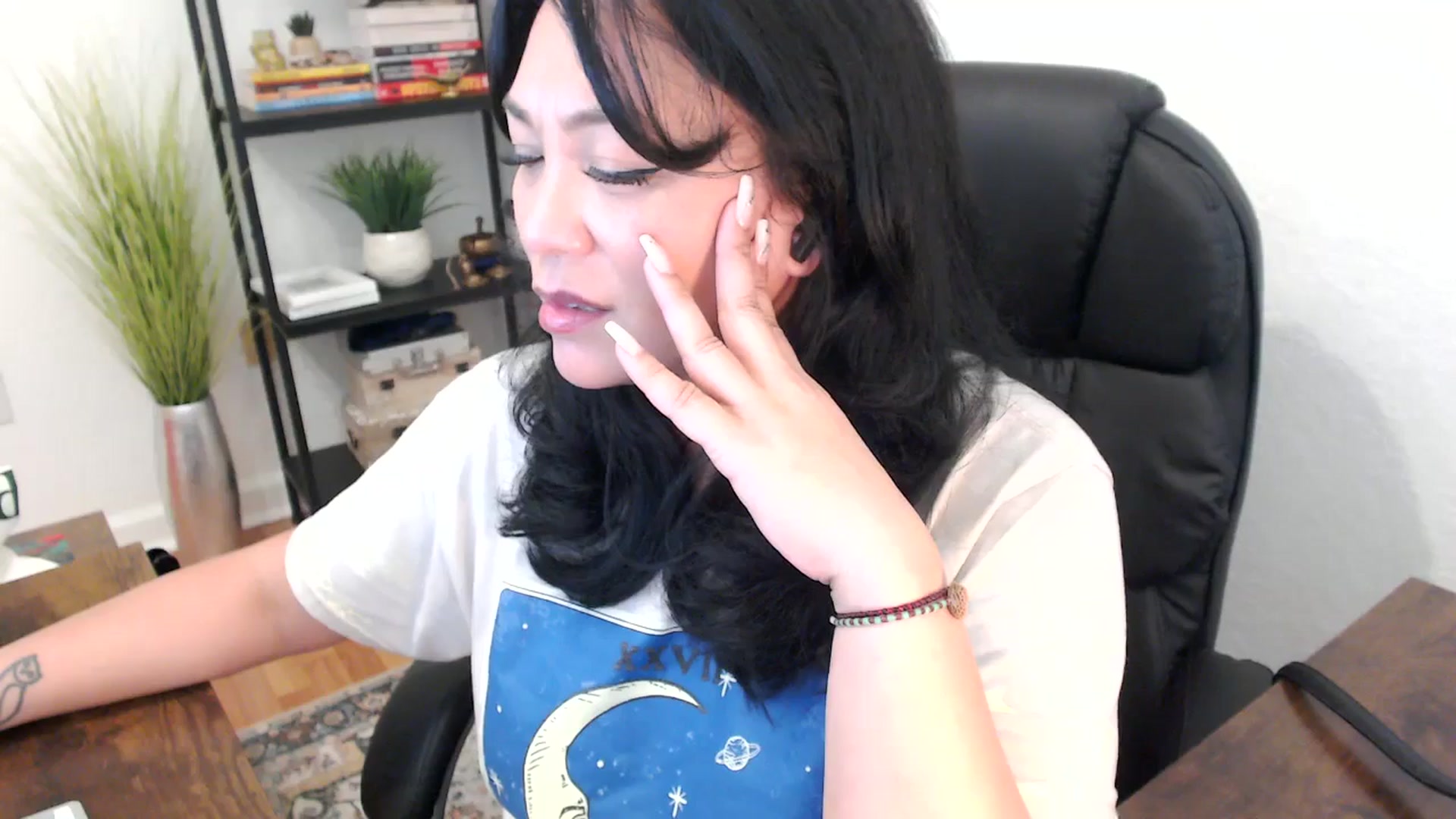 Gallery image thumbnail from MickaylaStar's myfreecams stream on, 01/28/2025, 21:50 image 10 of 20