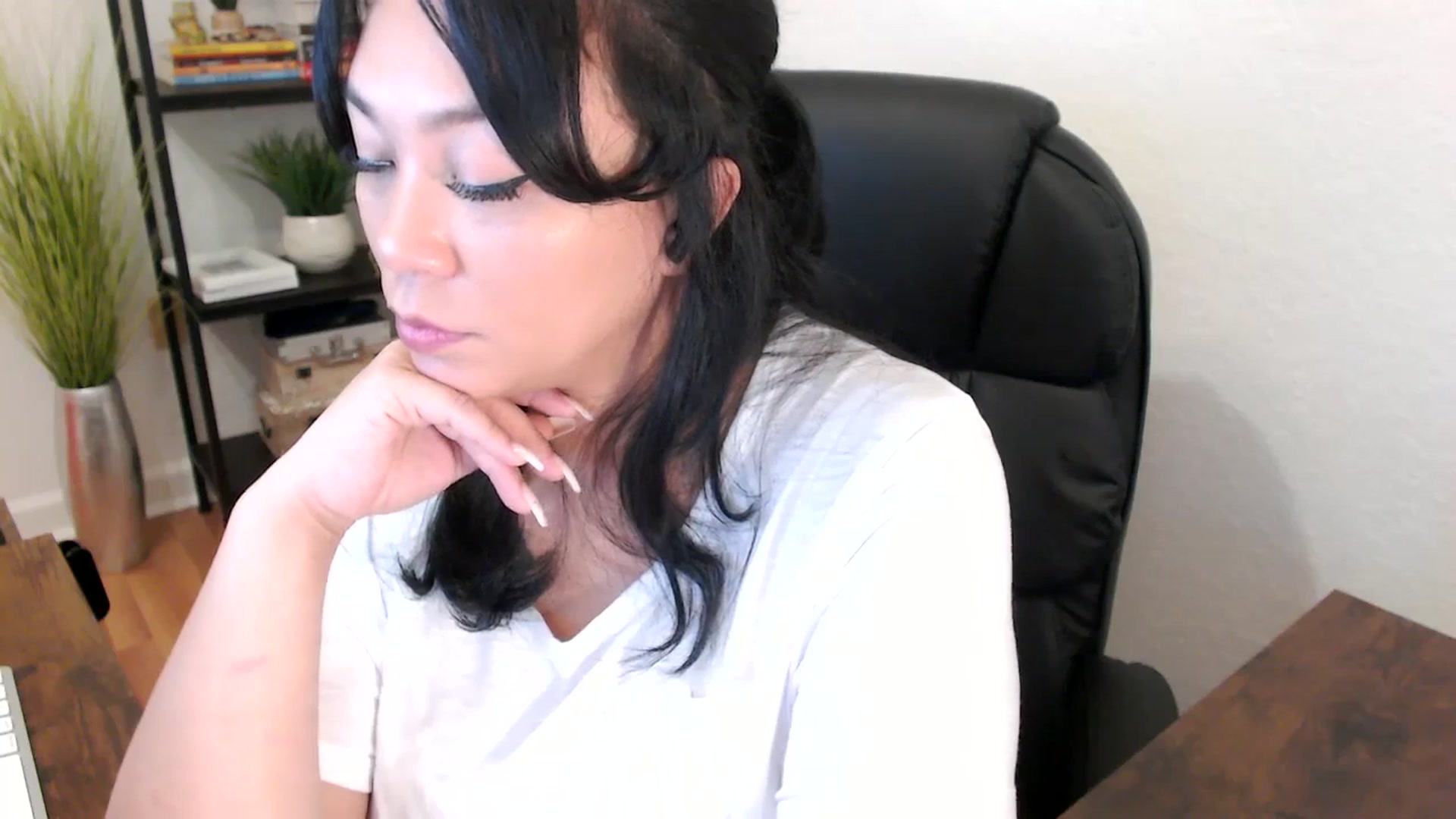 Gallery image thumbnail from MickaylaStar's myfreecams stream on, 01/29/2025, 16:42 image 18 of 20