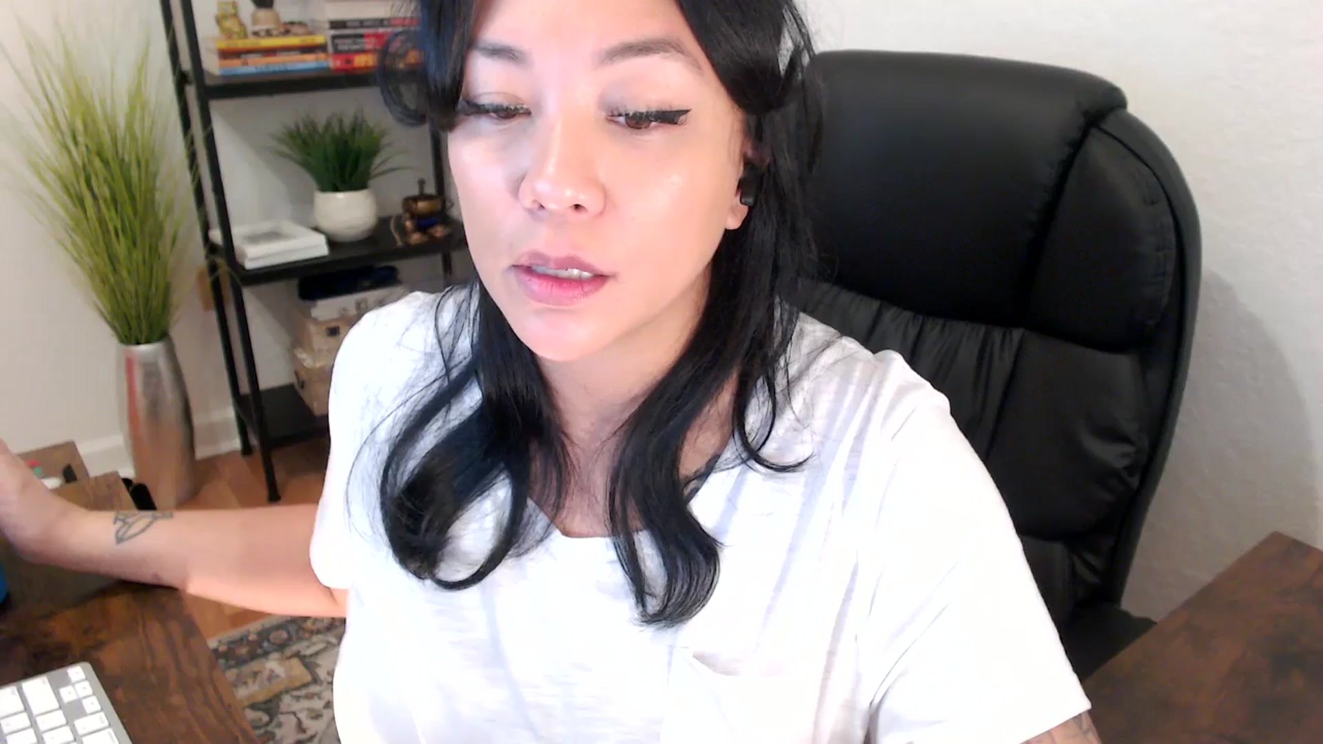 Gallery image thumbnail from MickaylaStar's myfreecams stream on, 01/29/2025, 17:34 image 11 of 20