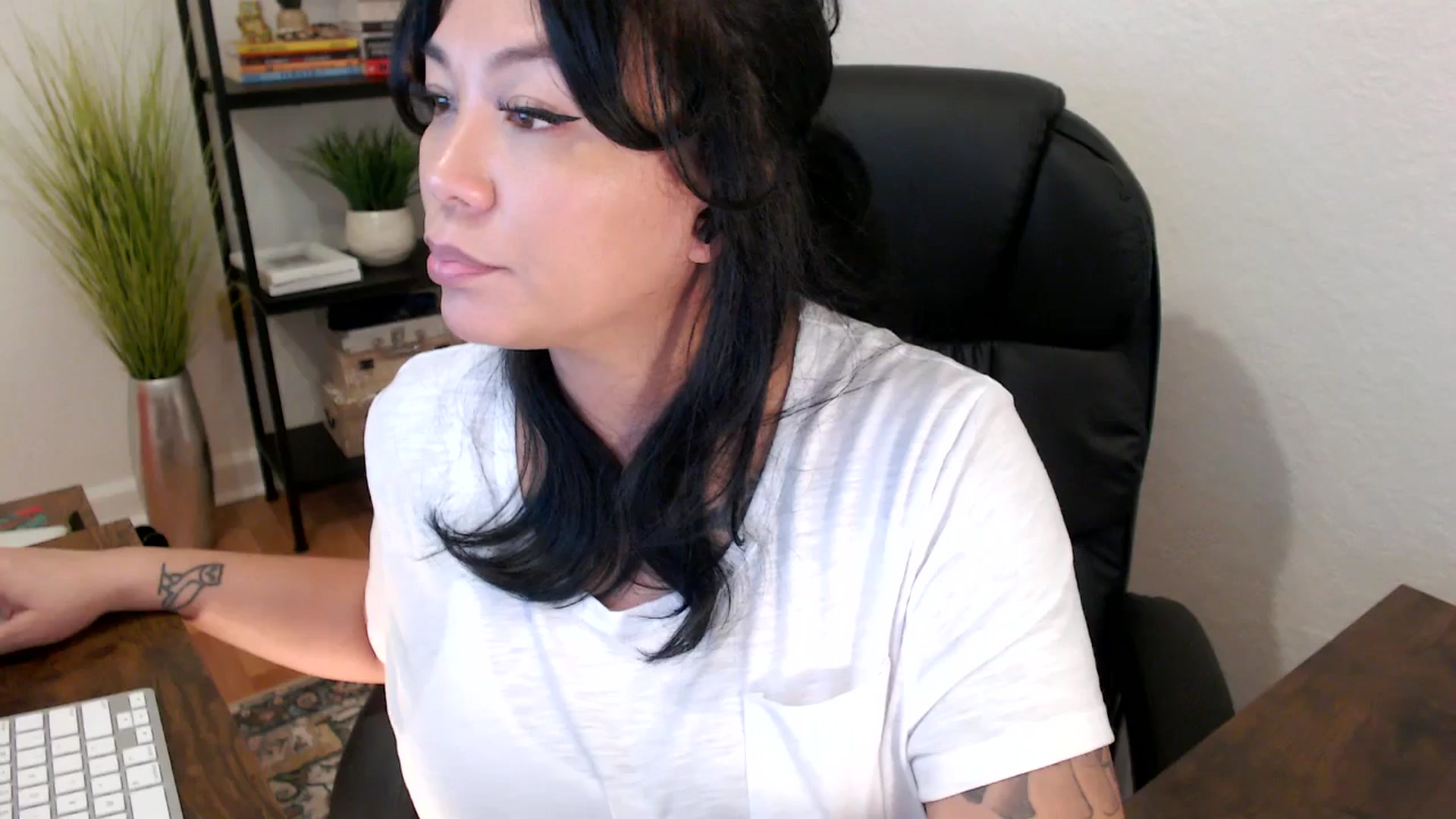 Gallery image thumbnail from MickaylaStar's myfreecams stream on, 01/29/2025, 18:55 image 1 of 20