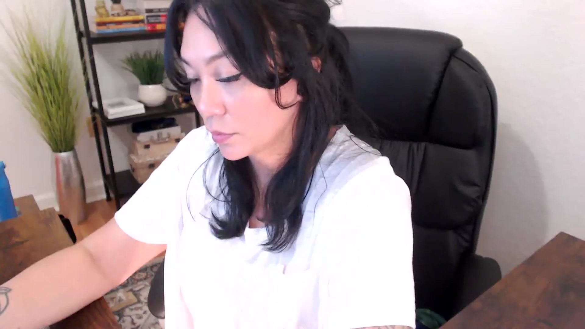 Gallery image thumbnail from MickaylaStar's myfreecams stream on, 01/29/2025, 21:53 image 4 of 20