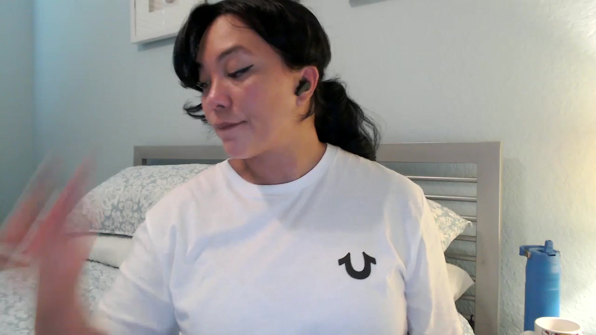 Gallery image thumbnail from MickaylaStar's myfreecams stream on, 01/30/2025, 19:13 image 5 of 20