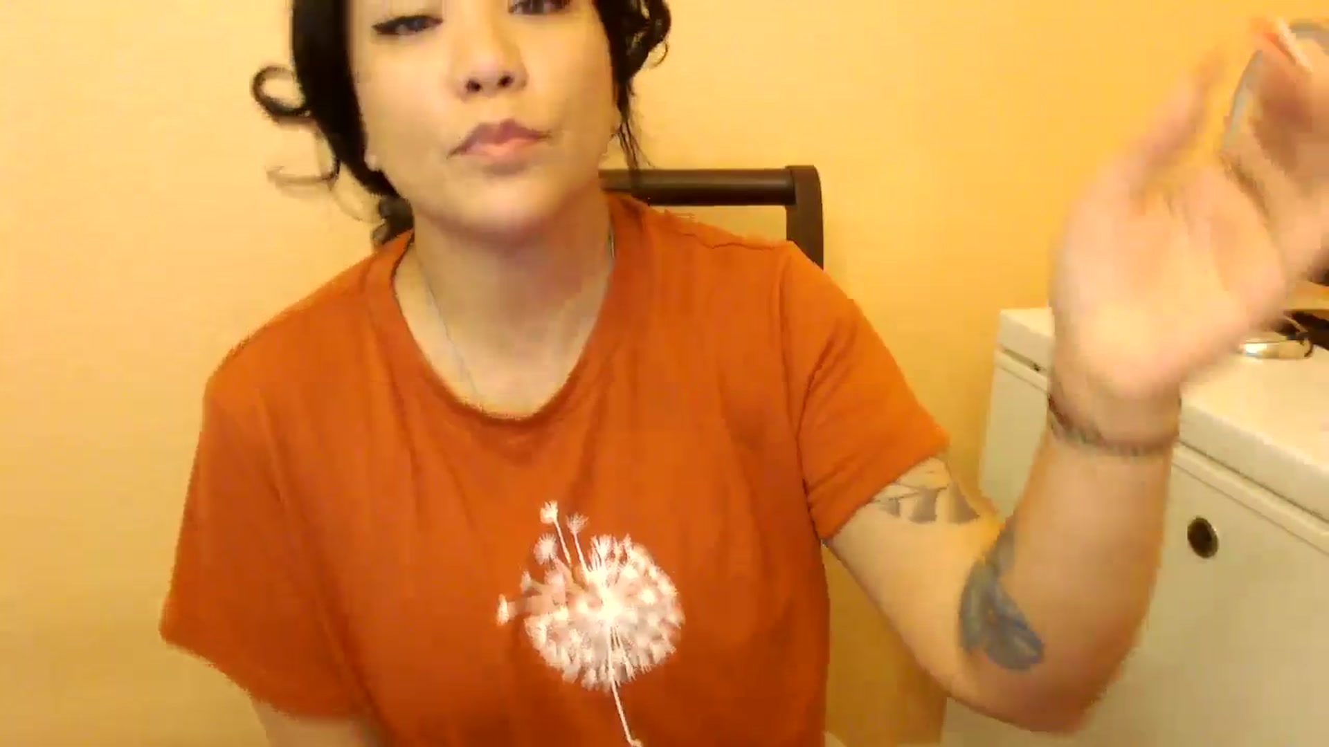 Gallery image thumbnail from MickaylaStar's myfreecams stream on, 02/01/2025, 19:35 image 11 of 20