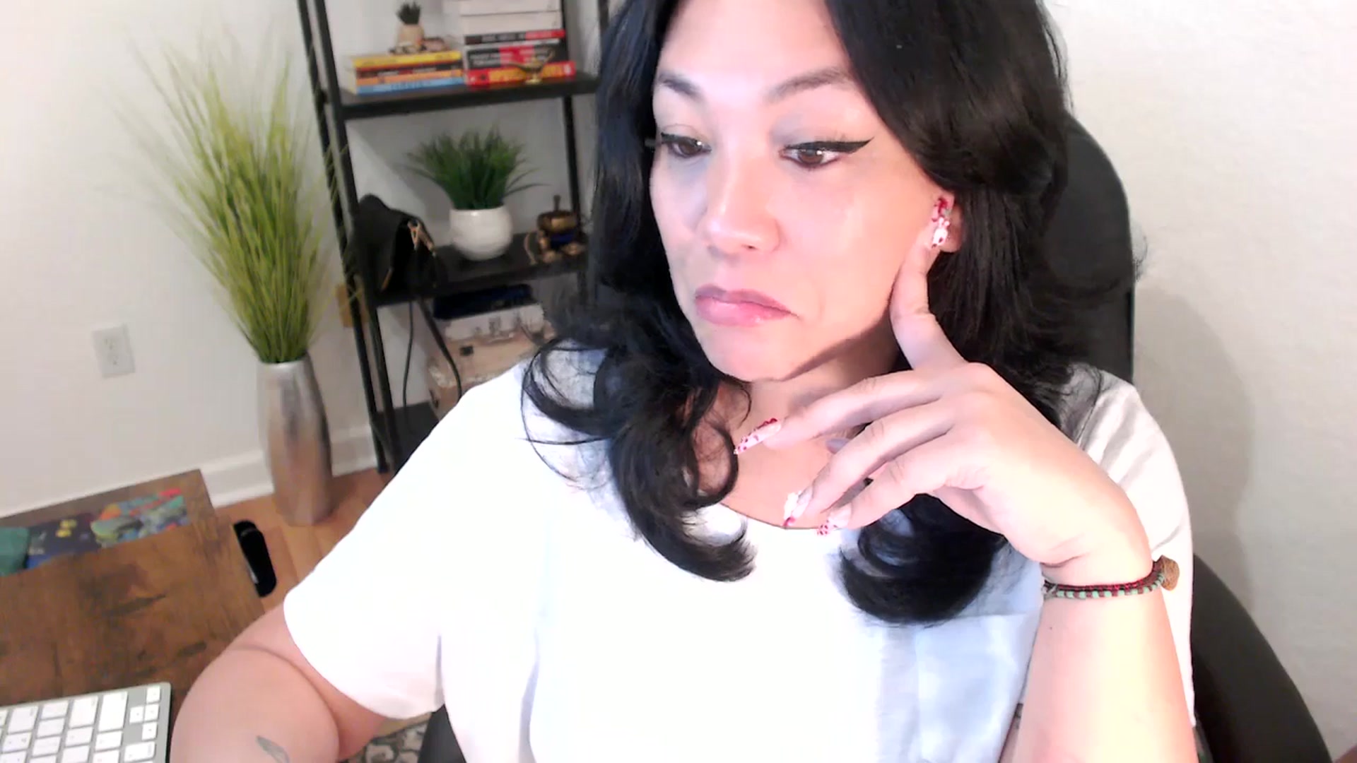 Gallery image thumbnail from MickaylaStar's myfreecams stream on, 02/03/2025, 17:11 image 12 of 20