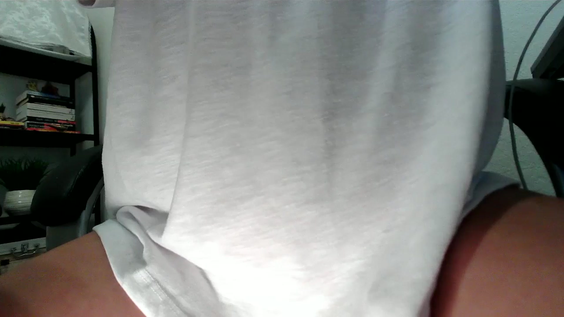 Gallery image thumbnail from MickaylaStar's myfreecams stream on, 02/03/2025, 19:20 image 12 of 20