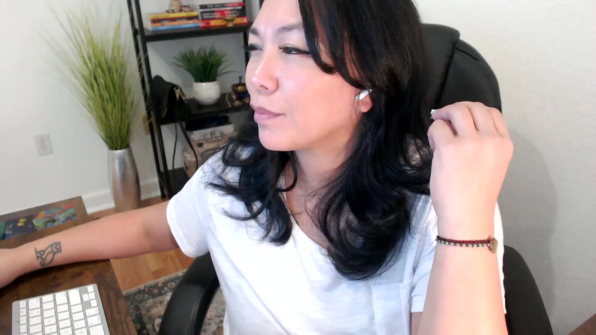Gallery image thumbnail from MickaylaStar's myfreecams stream on, 02/03/2025, 20:58 image 2 of 20