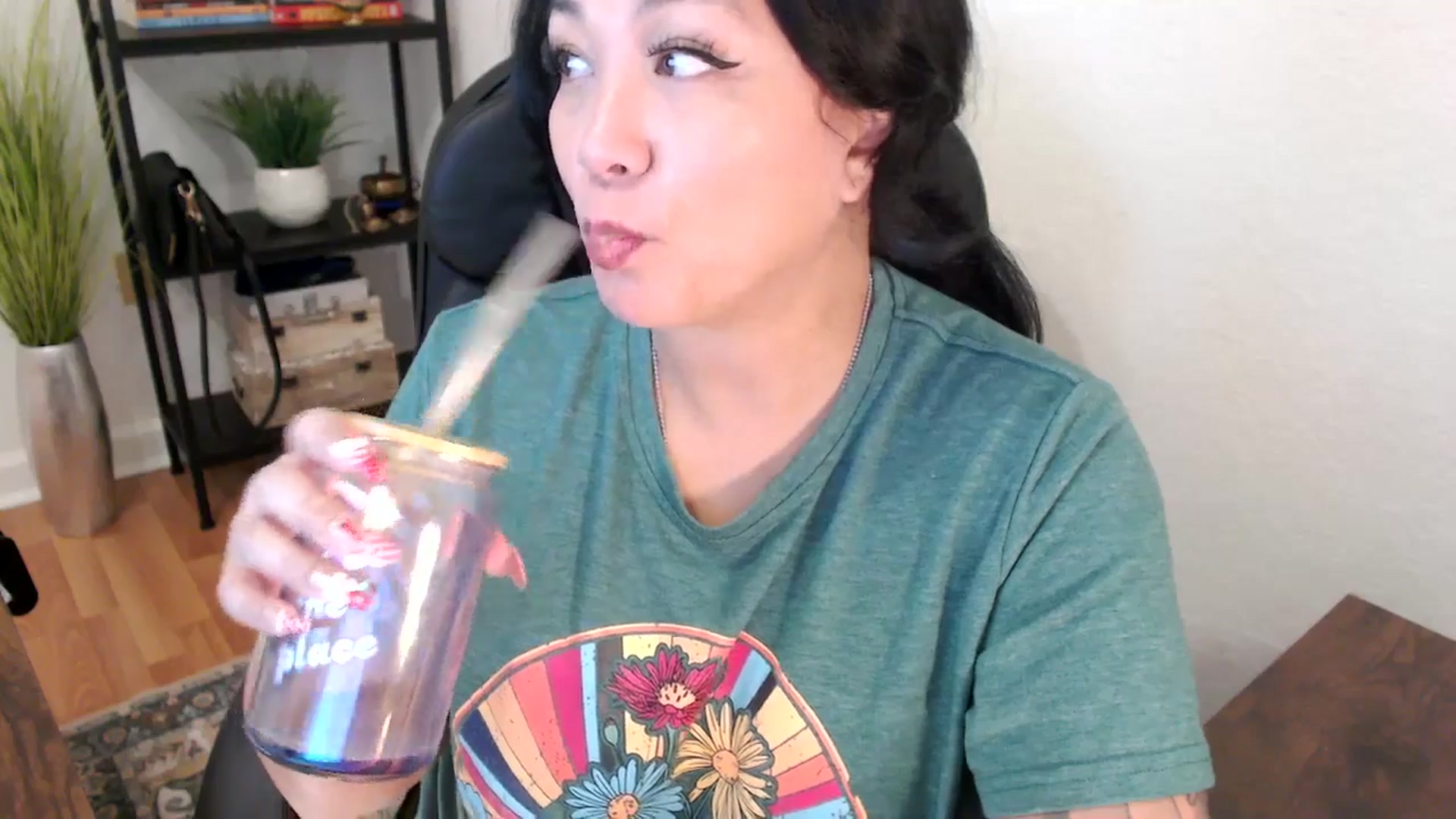 Gallery image thumbnail from MickaylaStar's myfreecams stream on, 02/04/2025, 16:52 image 5 of 20