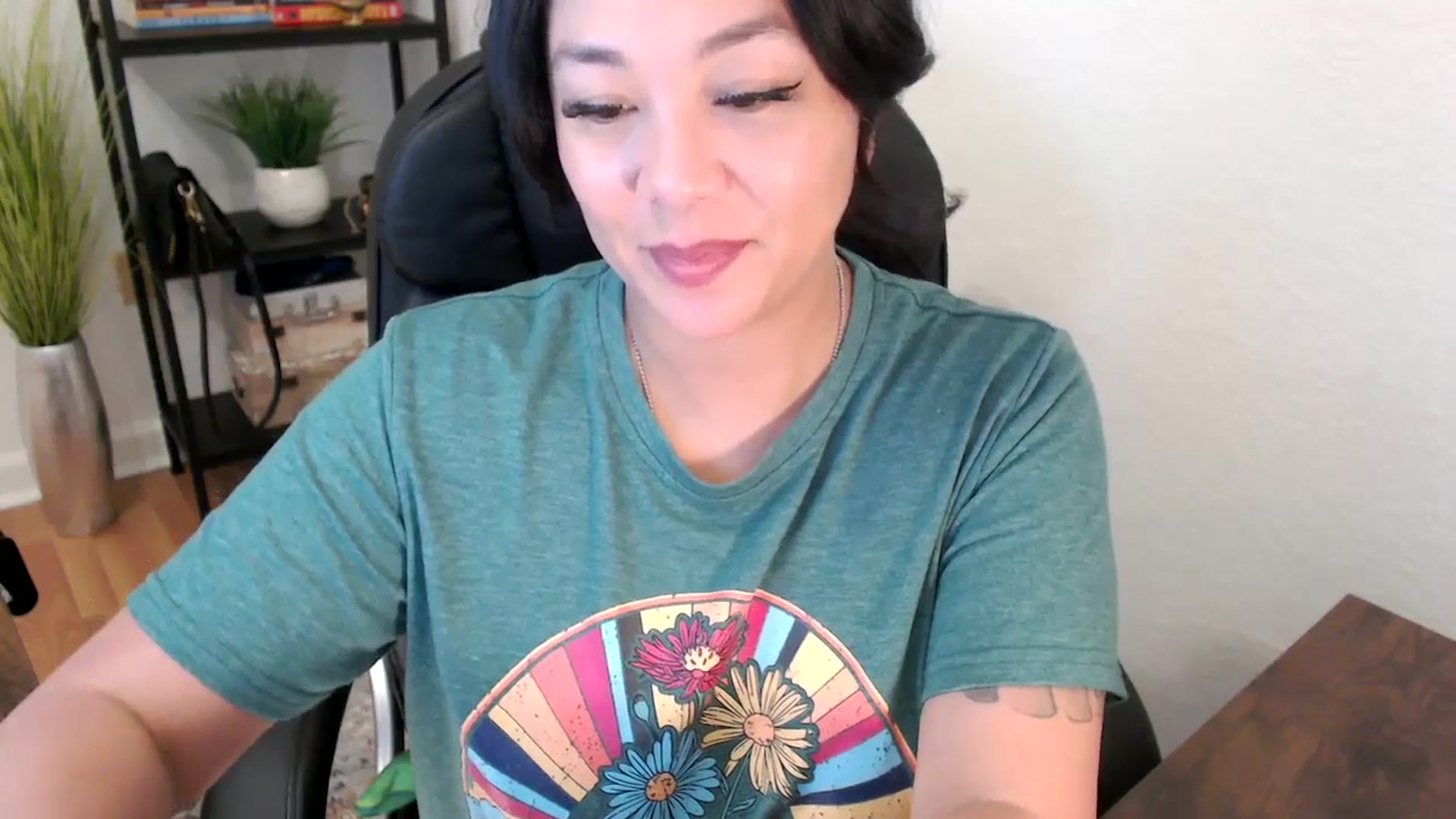 Gallery image thumbnail from MickaylaStar's myfreecams stream on, 02/04/2025, 16:52 image 3 of 20