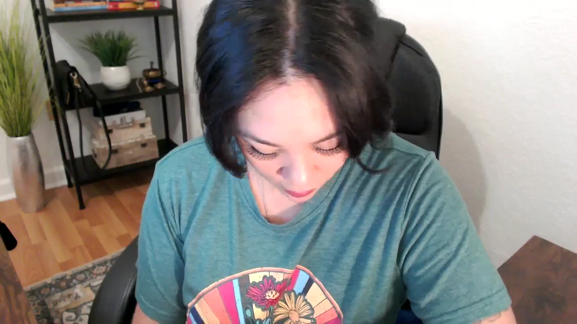 Gallery image thumbnail from MickaylaStar's myfreecams stream on, 02/04/2025, 17:39 image 11 of 20