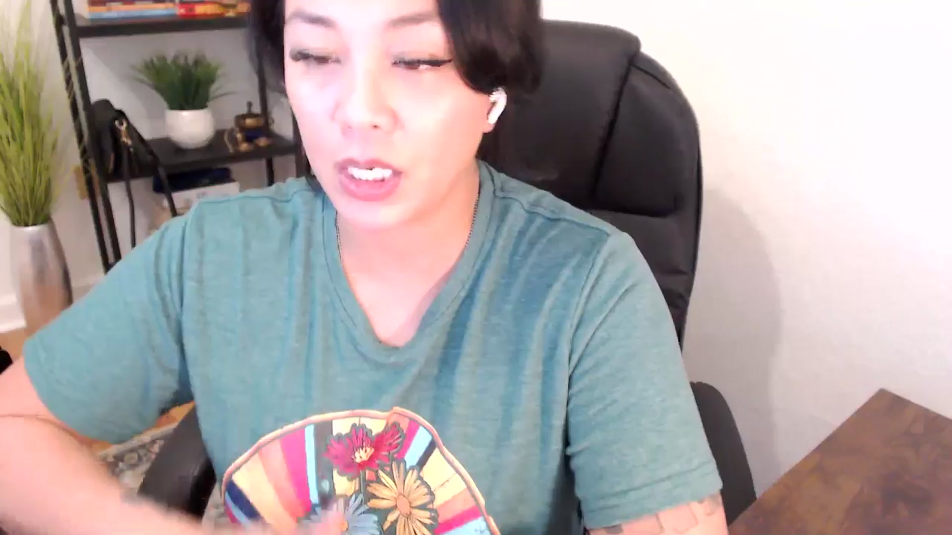 Gallery image thumbnail from MickaylaStar's myfreecams stream on, 02/04/2025, 20:12 image 20 of 20