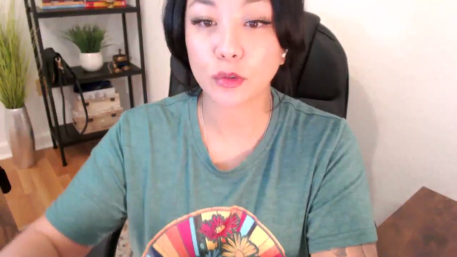 Gallery image thumbnail from MickaylaStar's myfreecams stream on, 02/04/2025, 21:30 image 2 of 20