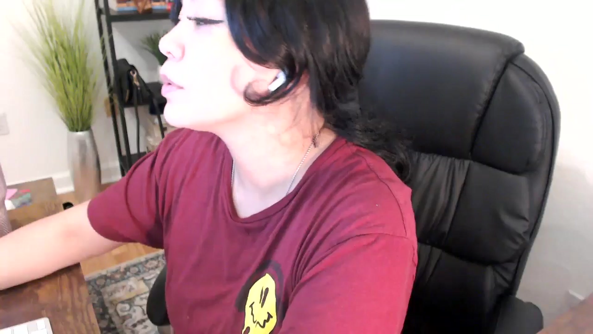 Gallery image thumbnail from MickaylaStar's myfreecams stream on, 02/05/2025, 15:44 image 16 of 20