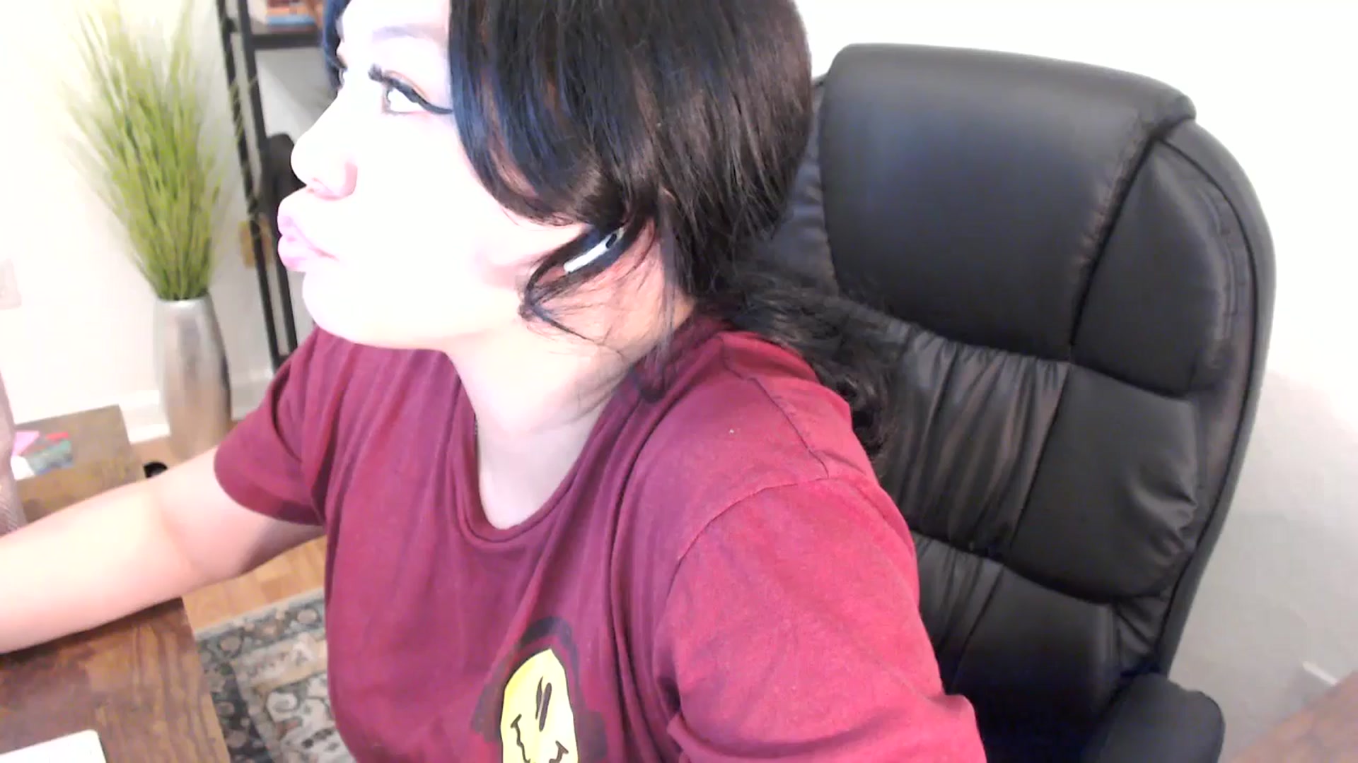 Gallery image thumbnail from MickaylaStar's myfreecams stream on, 02/05/2025, 15:44 image 18 of 20