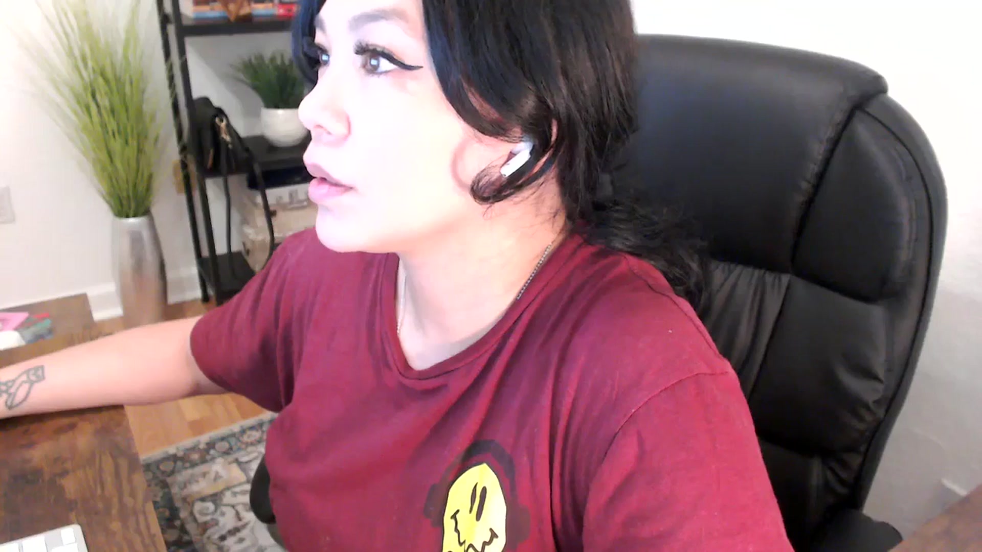 Gallery image thumbnail from MickaylaStar's myfreecams stream on, 02/05/2025, 15:44 image 7 of 20