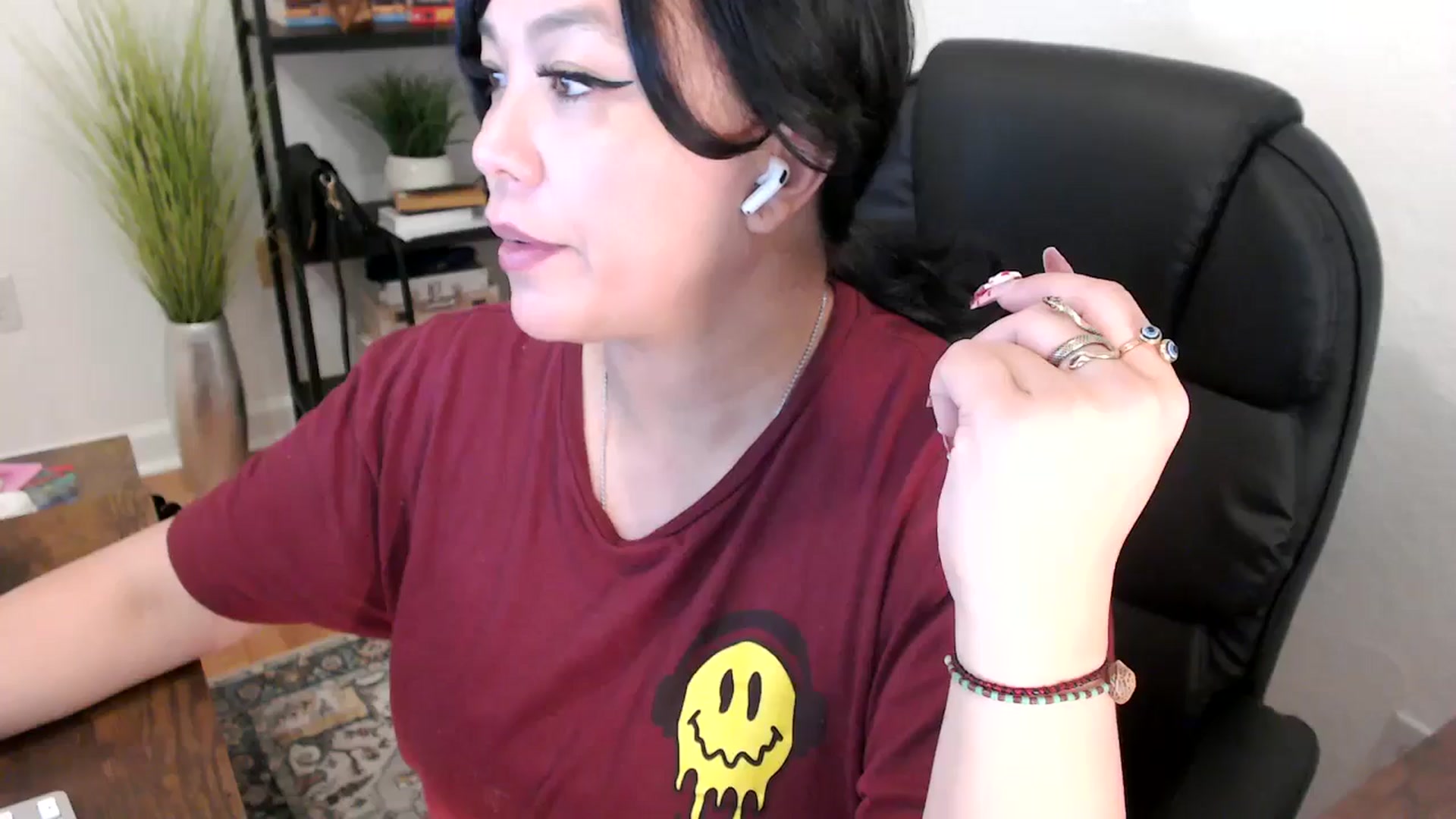 Gallery image thumbnail from MickaylaStar's myfreecams stream on, 02/05/2025, 17:26 image 10 of 20