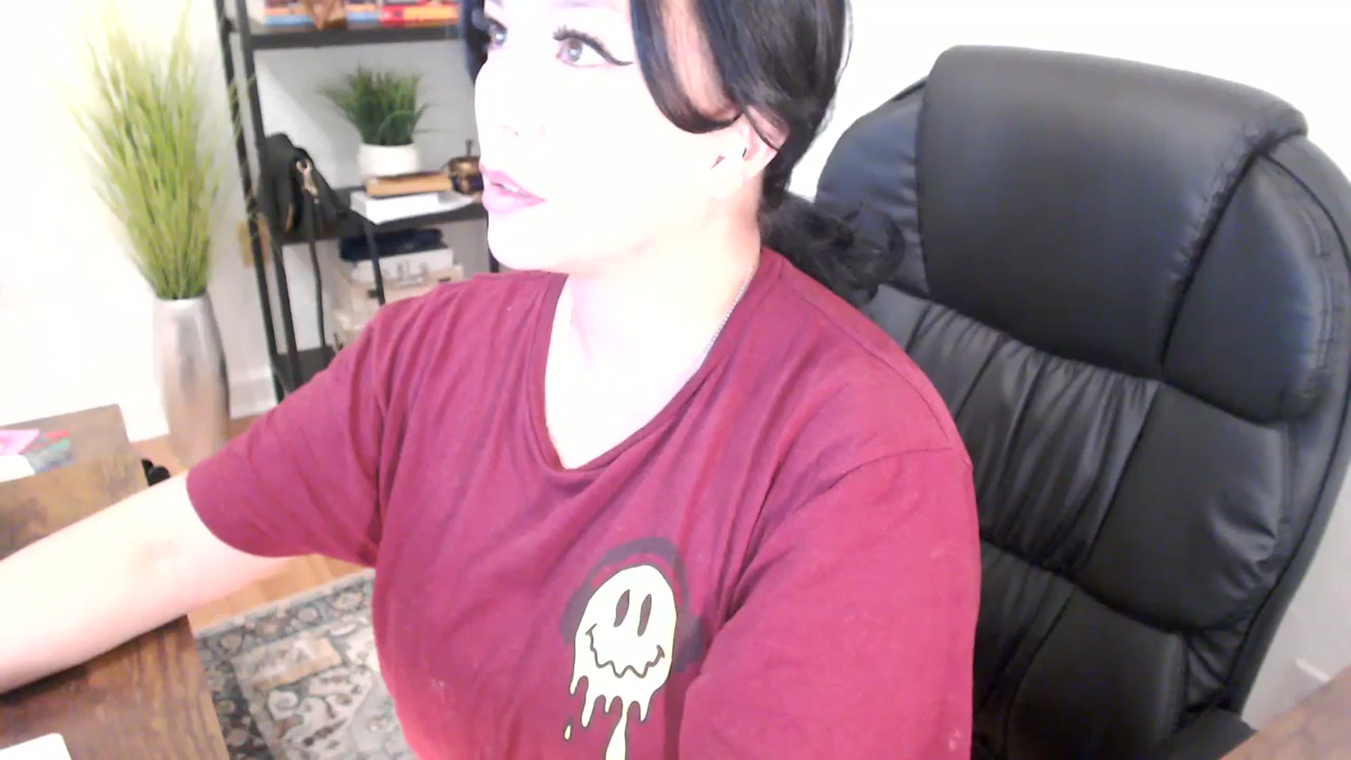 Gallery image thumbnail from MickaylaStar's myfreecams stream on, 02/05/2025, 17:26 image 14 of 20