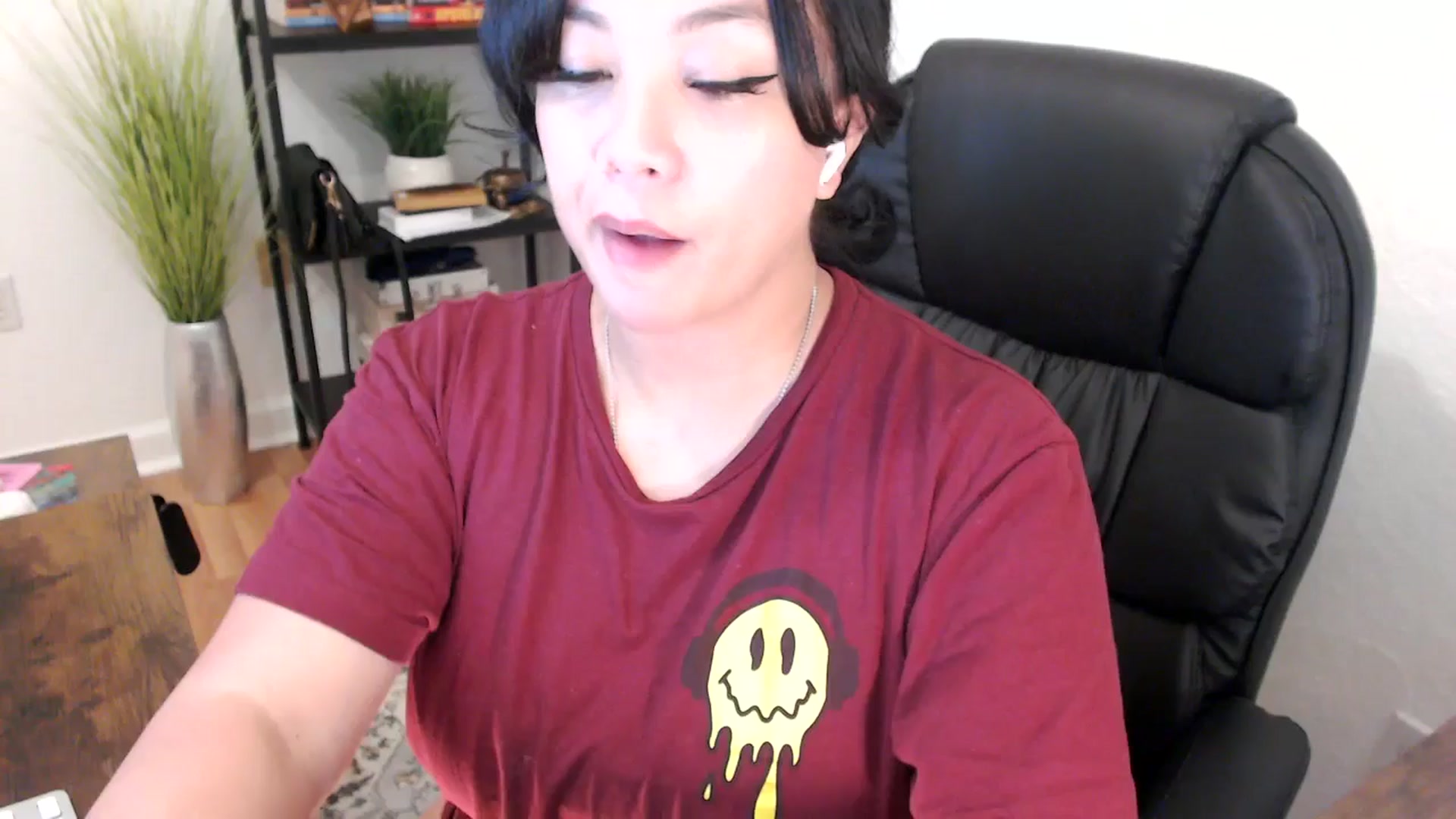 Gallery image thumbnail from MickaylaStar's myfreecams stream on, 02/05/2025, 17:26 image 1 of 20