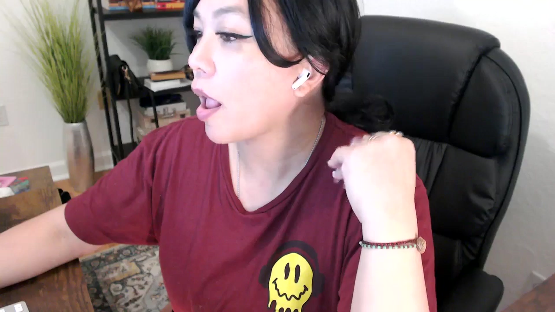 Gallery image thumbnail from MickaylaStar's myfreecams stream on, 02/05/2025, 17:26 image 9 of 20
