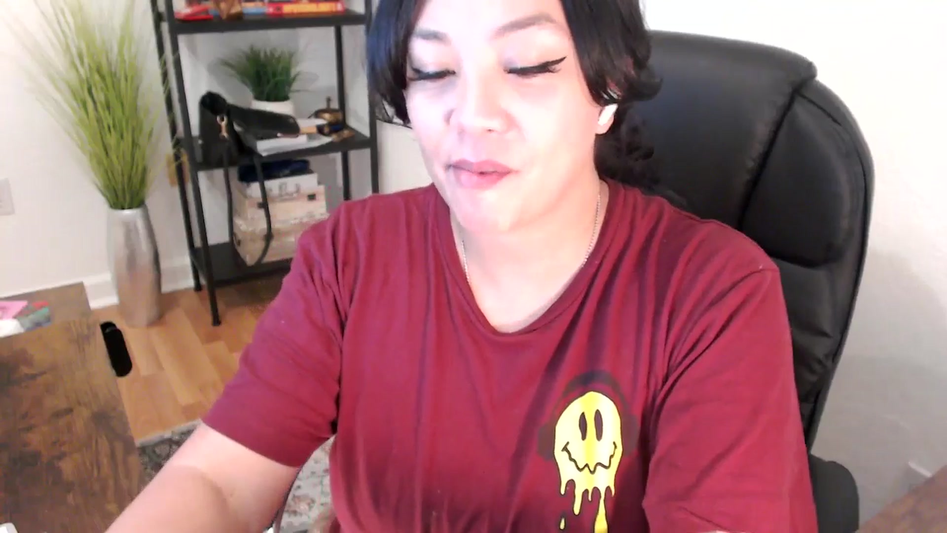 Gallery image thumbnail from MickaylaStar's myfreecams stream on, 02/05/2025, 18:13 image 7 of 20