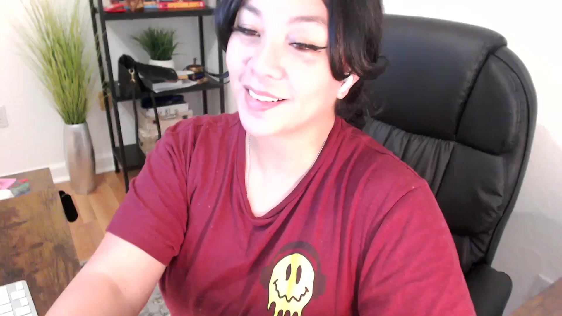 Gallery image thumbnail from MickaylaStar's myfreecams stream on, 02/05/2025, 19:31 image 11 of 20