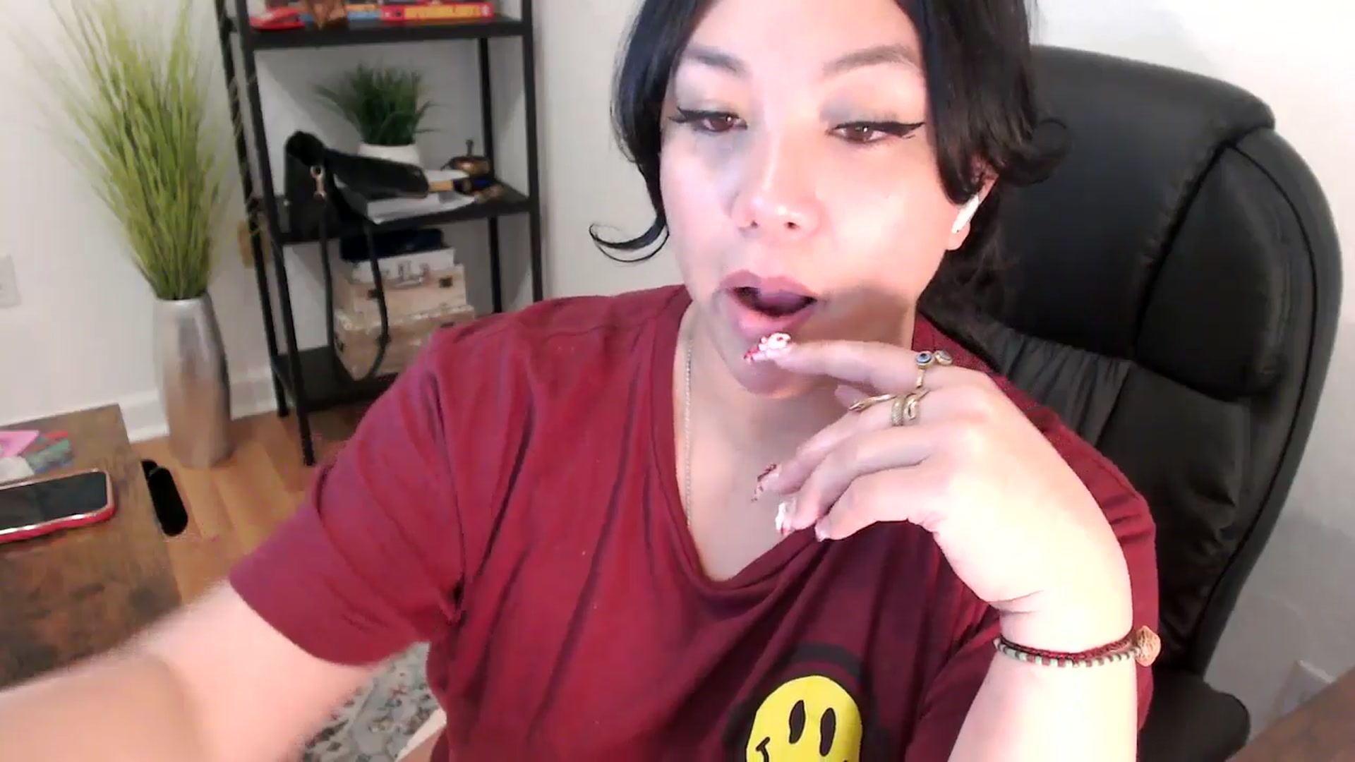Gallery image thumbnail from MickaylaStar's myfreecams stream on, 02/05/2025, 19:31 image 8 of 20