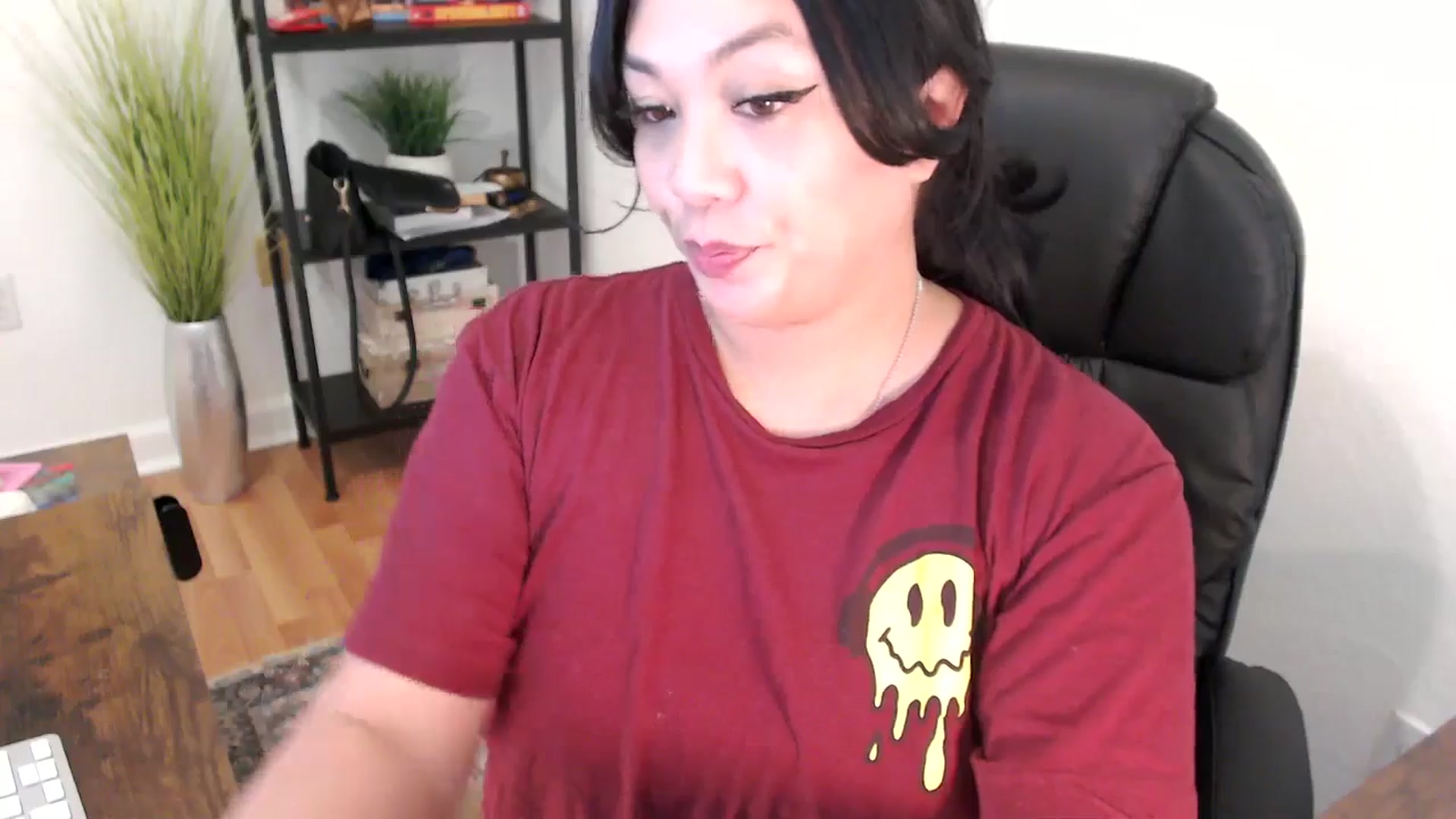 Gallery image thumbnail from MickaylaStar's myfreecams stream on, 02/05/2025, 19:50 image 11 of 20