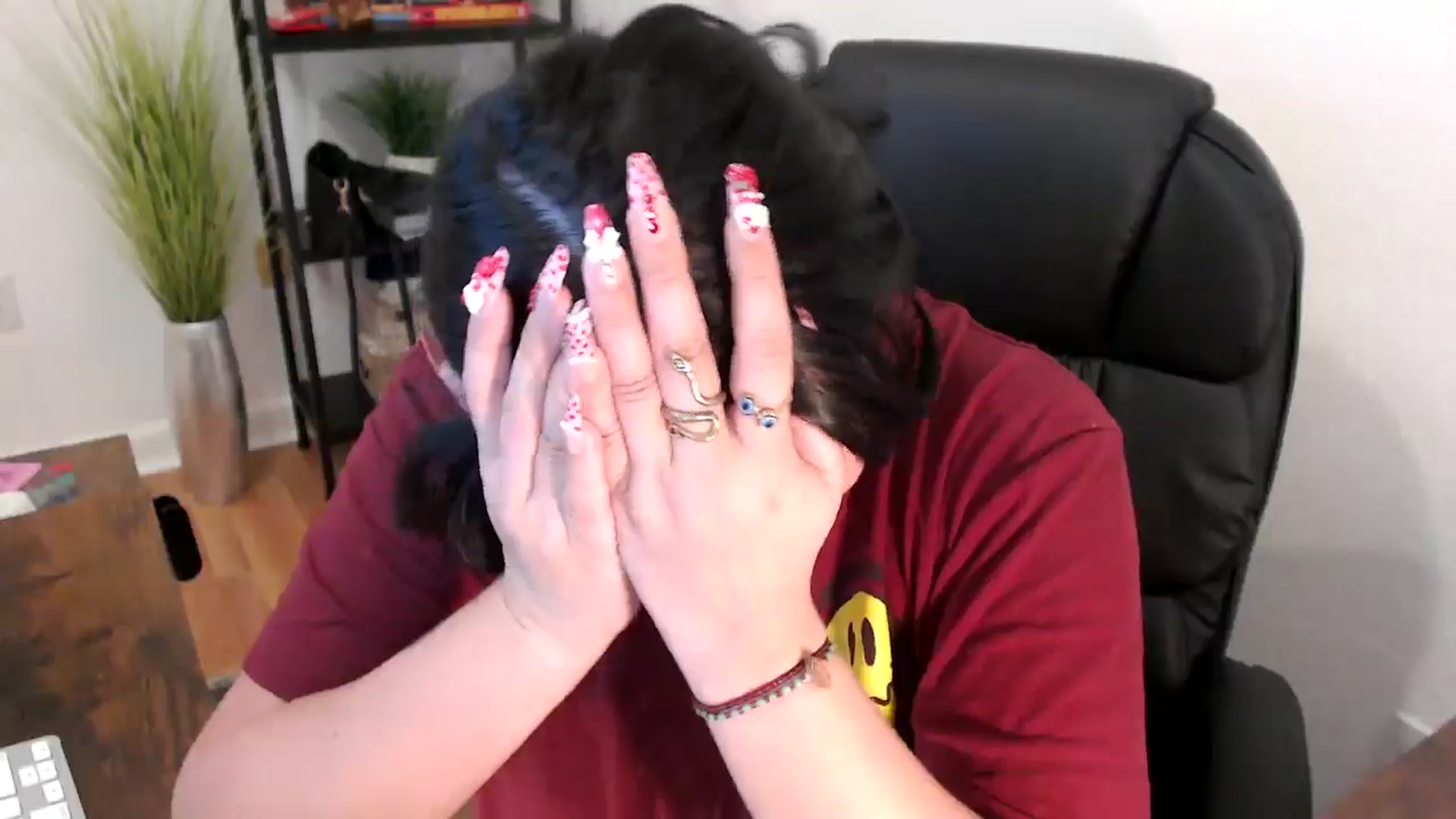 Gallery image thumbnail from MickaylaStar's myfreecams stream on, 02/05/2025, 19:50 image 19 of 20